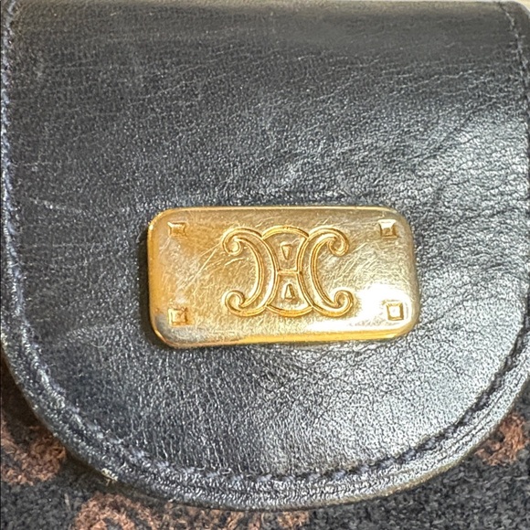 CELINE Macadam Triomphe Canvas & Leather Envelope Wallet – Vintage - Picture 4 of 16